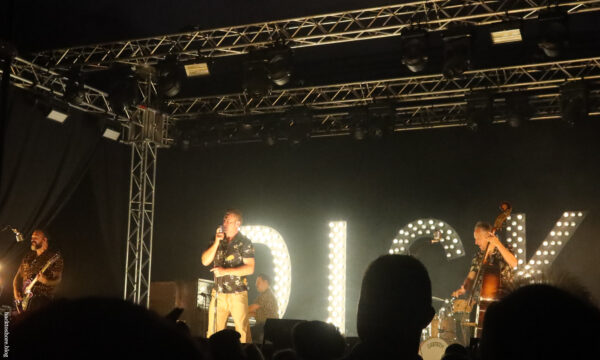 Dick Brave on stage