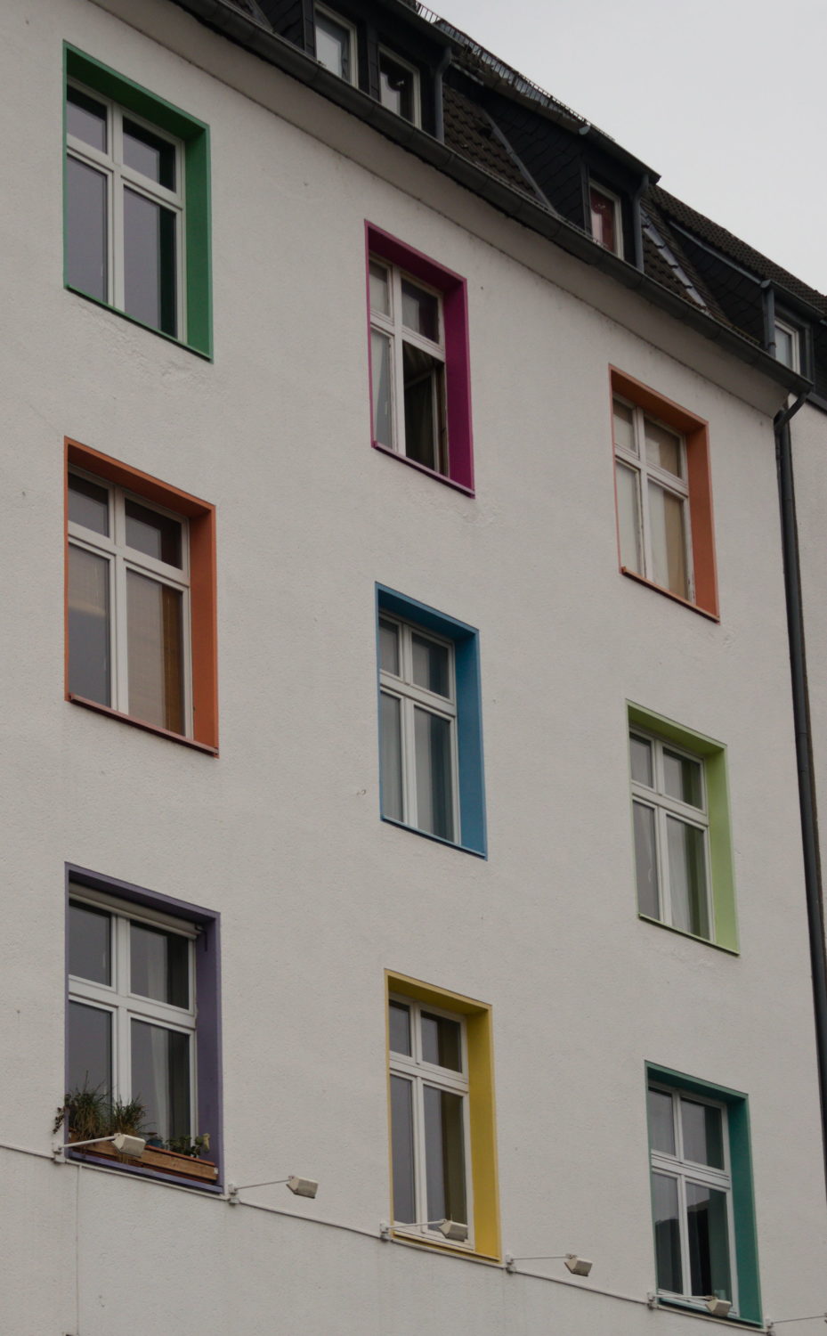 Colourful house in Cologne, December 2022