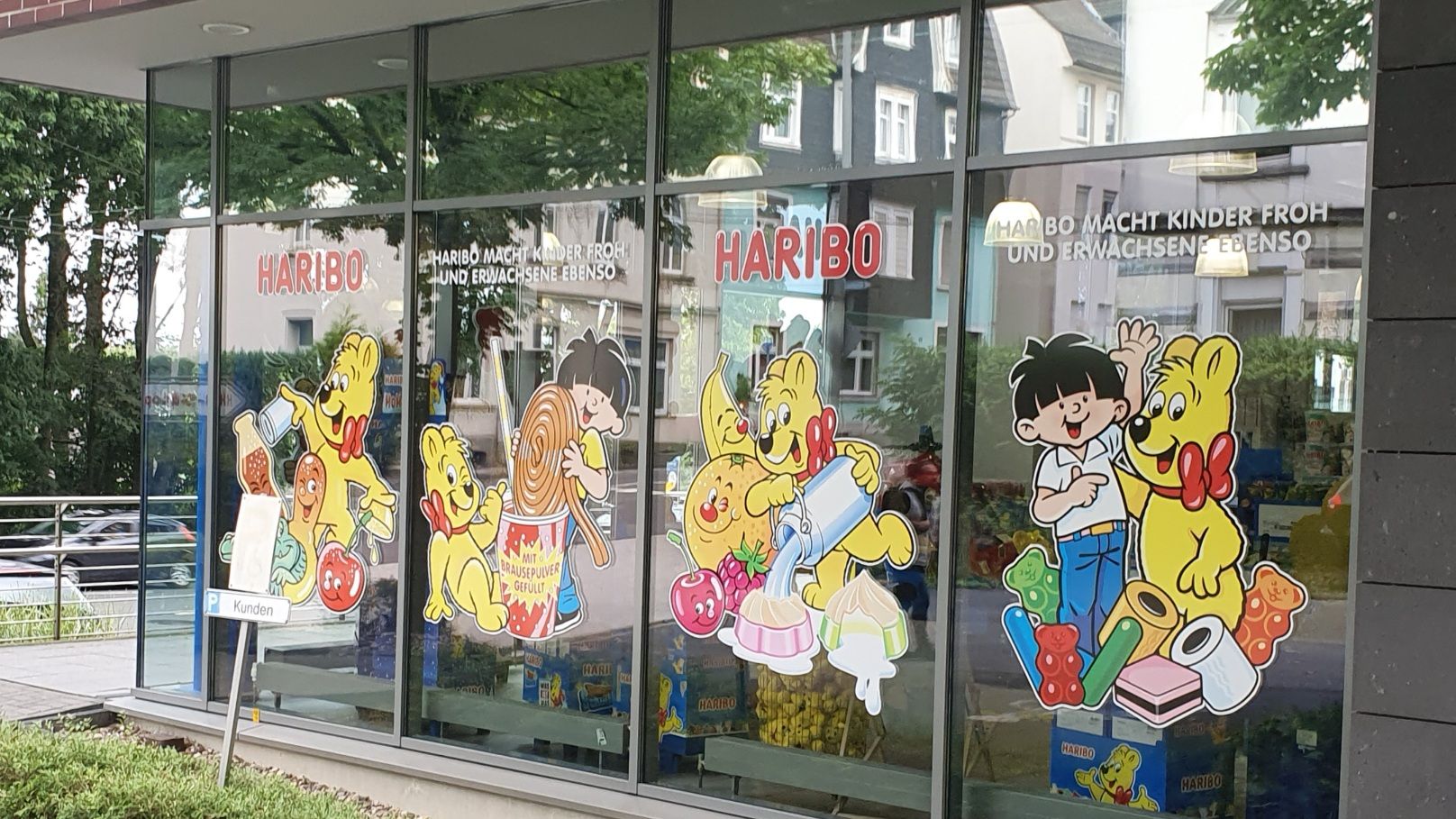 Candy shop outlet center - Haribo