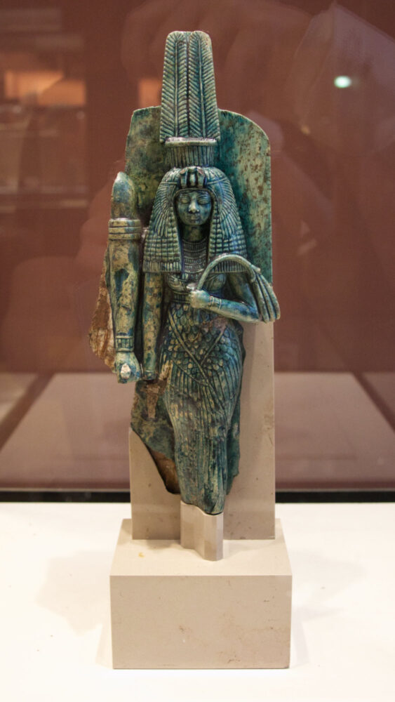 Statue of Queen Tiye, Egypt