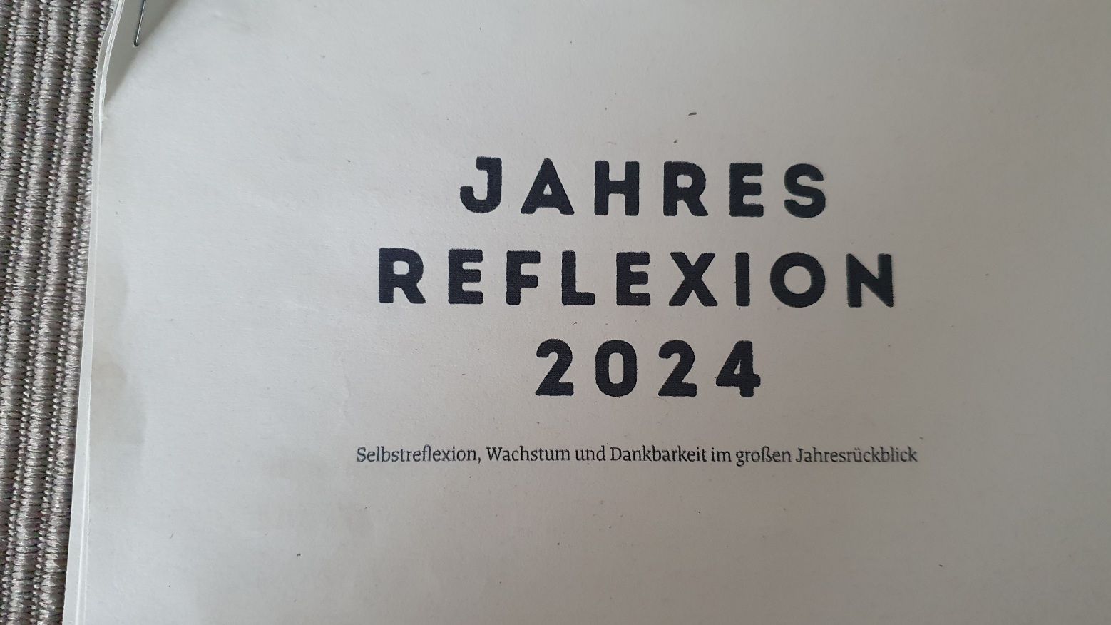 Close up of the cover of the printed version of Guter Plan reflection