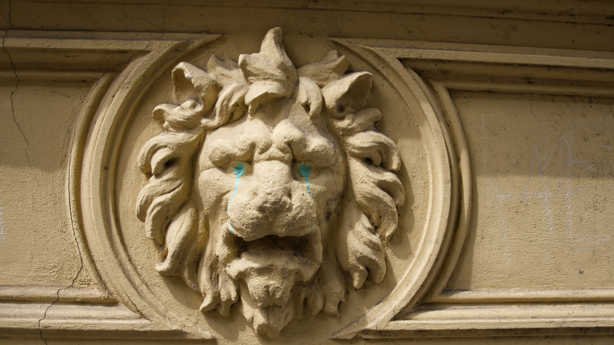 Lion relief with added tears